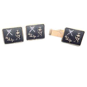 Vintage Gold Tone Tie Bar And Cufflinks Set With Suit Of Armor Design (1978)